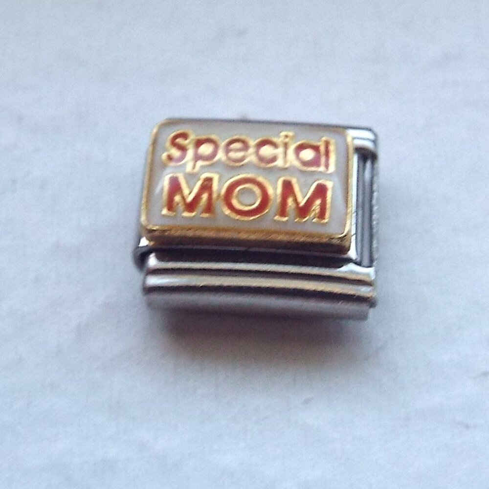 Special Mom on white enamel 9mm stainless steel Italian charm bracelet link new